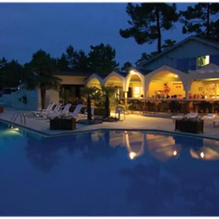 Chez Sandy Et Сен-Жан-де-Мон